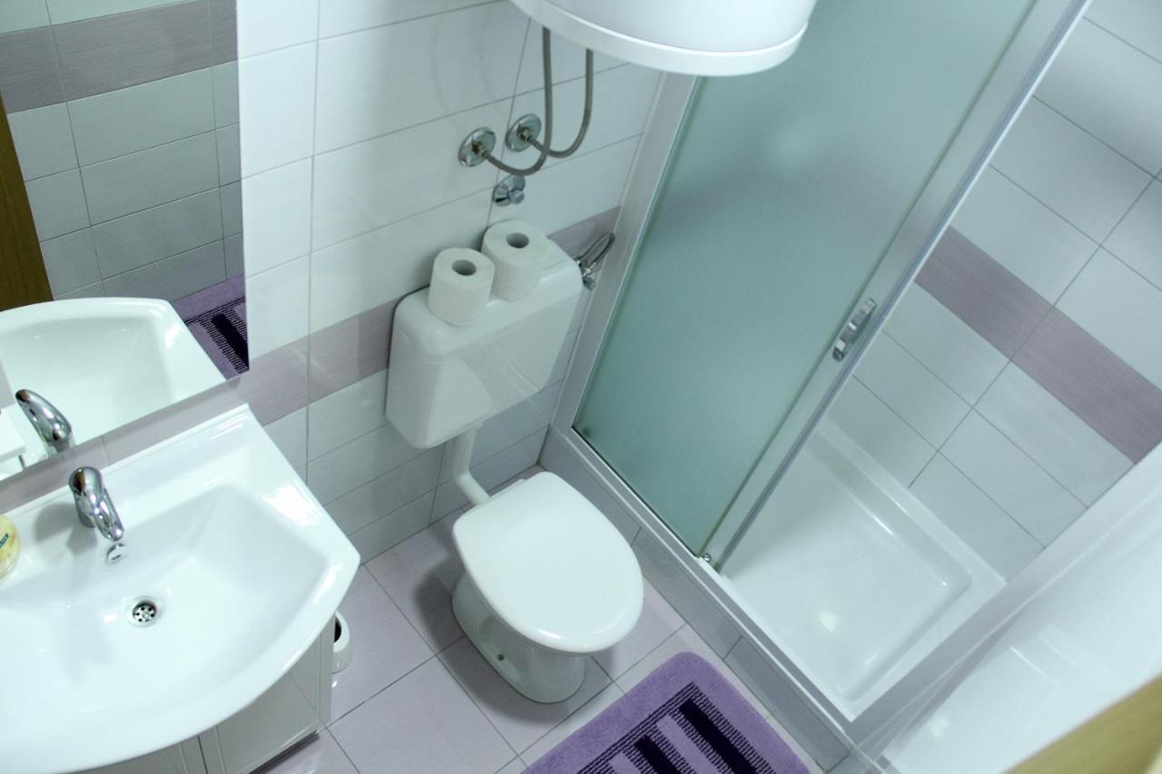 Apartmani Ljubo Primošten Exteriér fotografie