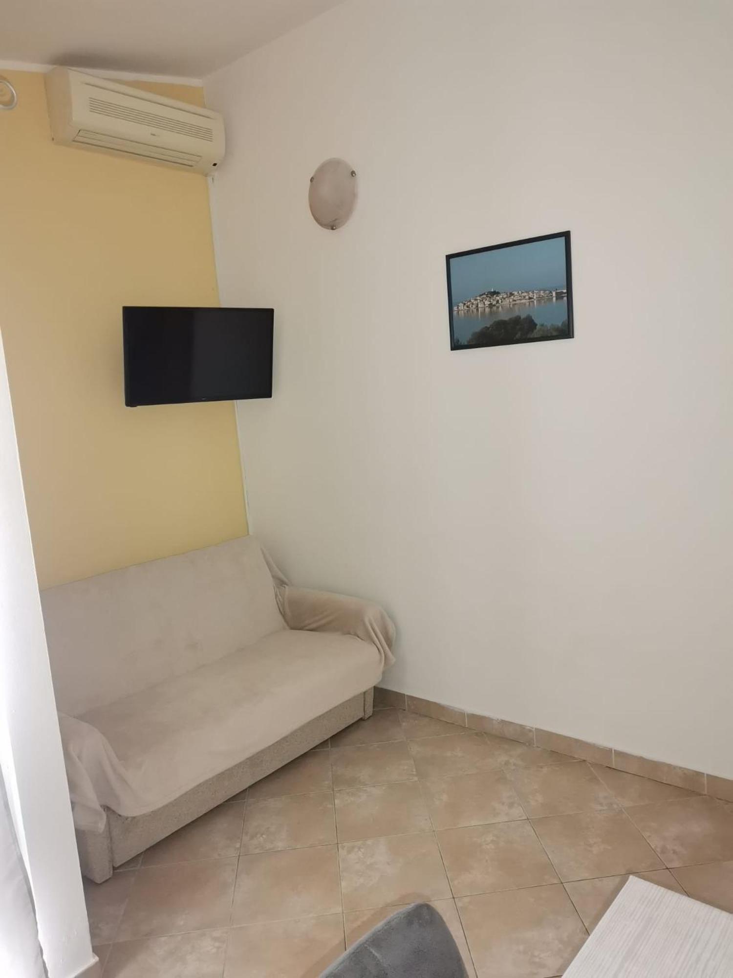 Apartmani Ljubo Primošten Exteriér fotografie