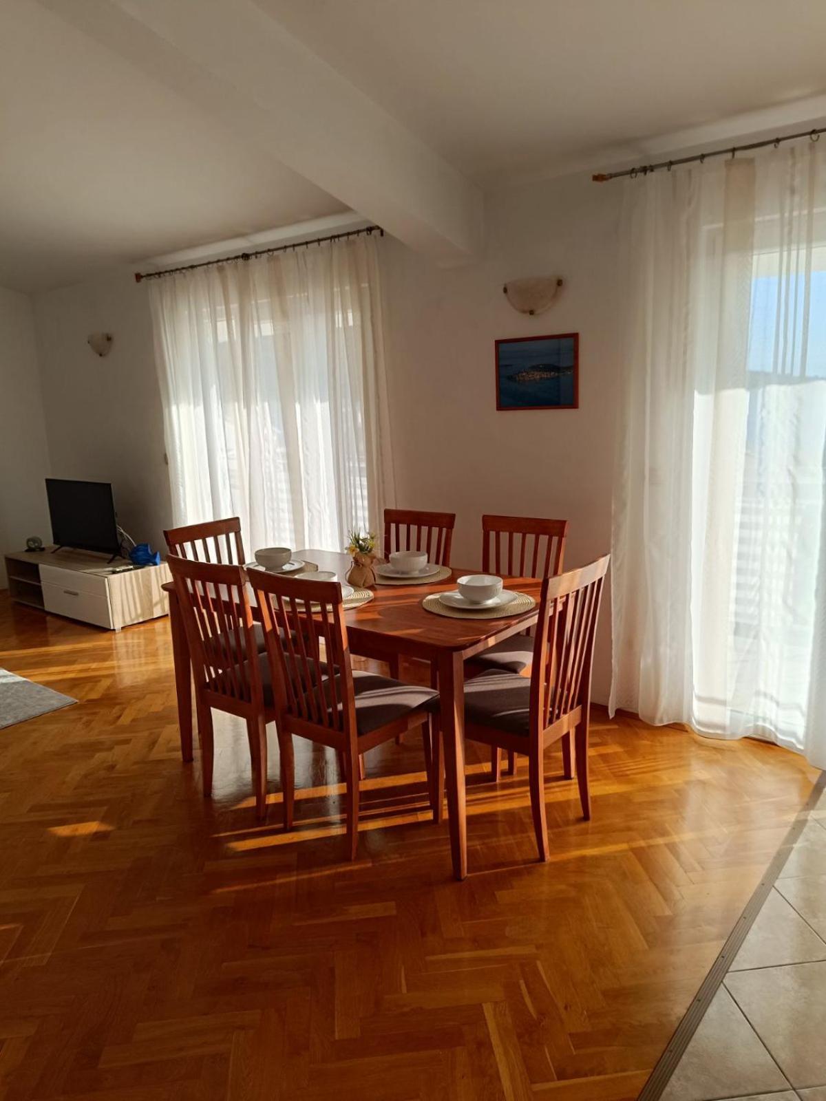 Apartmani Ljubo Primošten Exteriér fotografie