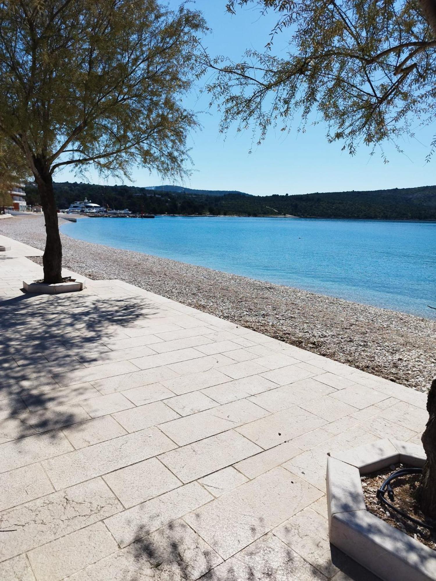 Apartmani Ljubo Primošten Exteriér fotografie