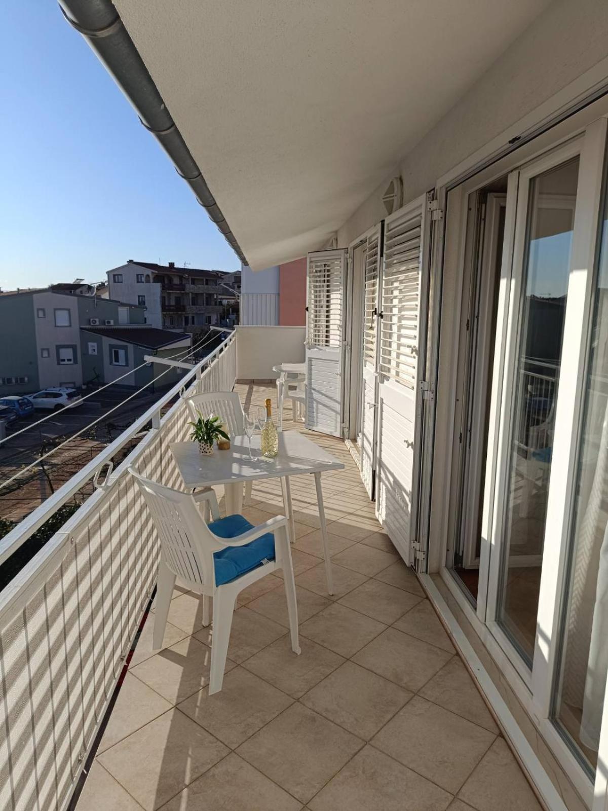 Apartmani Ljubo Primošten Exteriér fotografie
