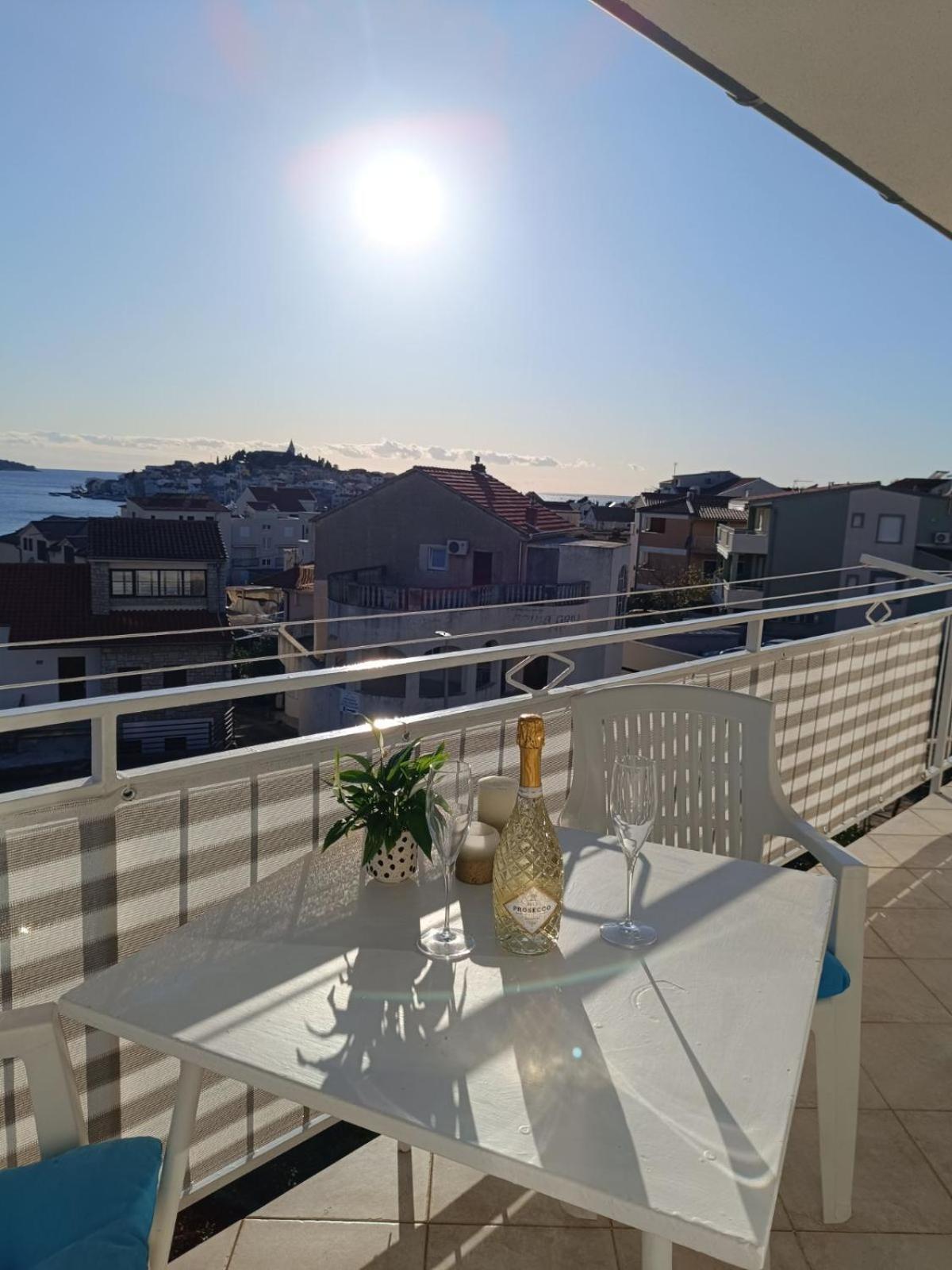 Apartmani Ljubo Primošten Exteriér fotografie