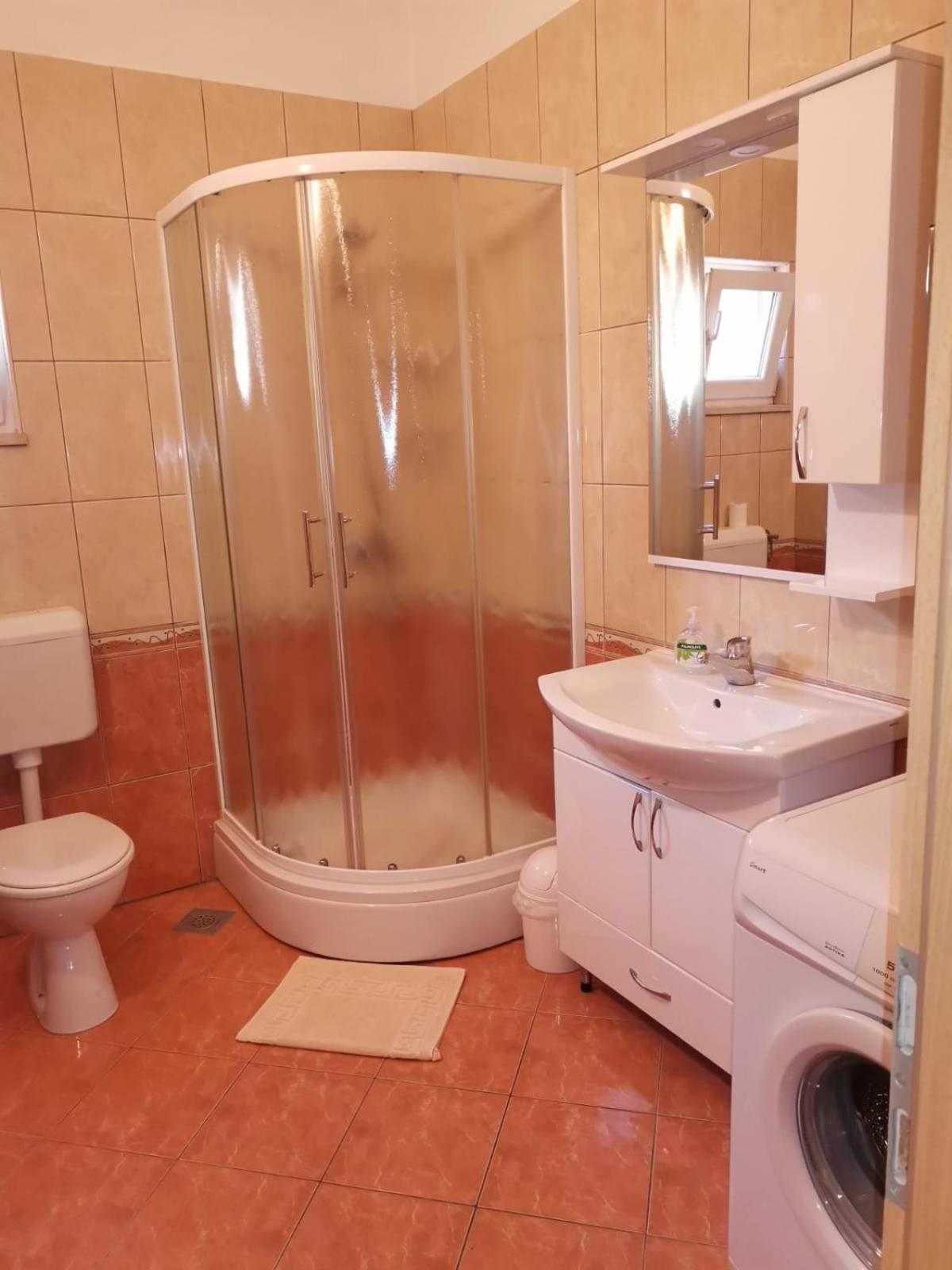 Apartmani Ljubo Primošten Exteriér fotografie